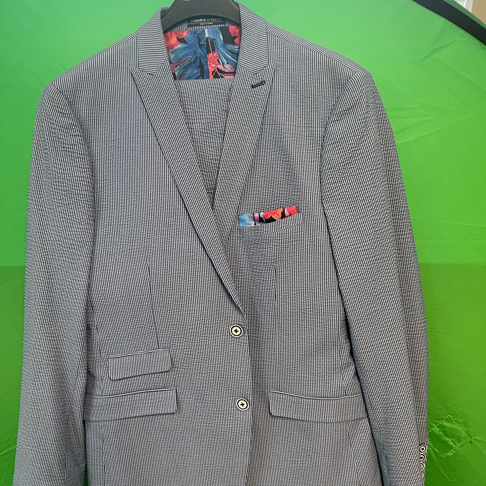 MENS PAISLEY GRAY SLIM FIT SUIT